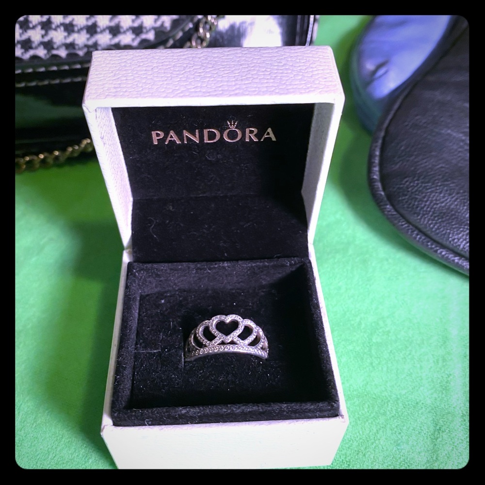 Used Pandora Ring Hearts Tiara